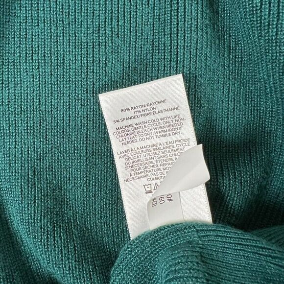 Express Short Sleeved Sweater Women’s Forest Green M - Picture 7 of 10
